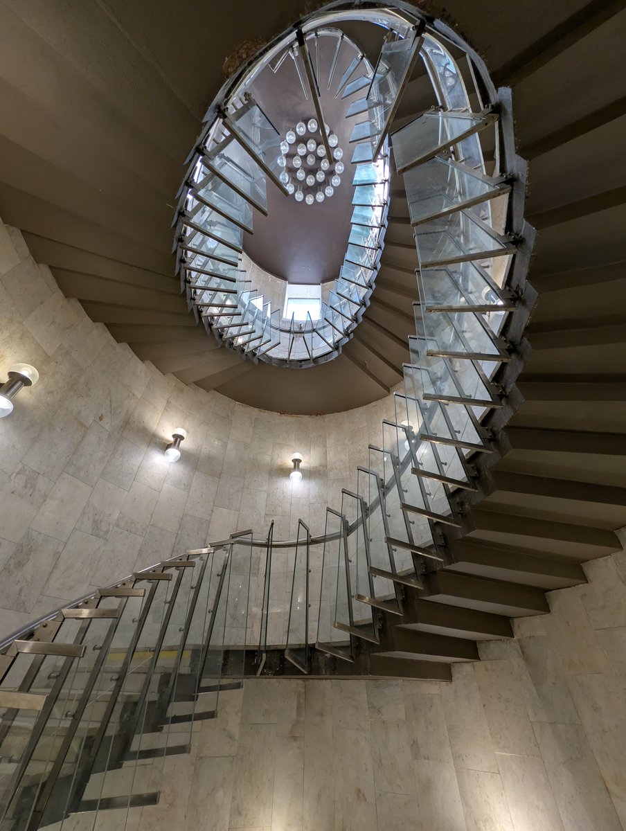 Саша Дериванов tweet media