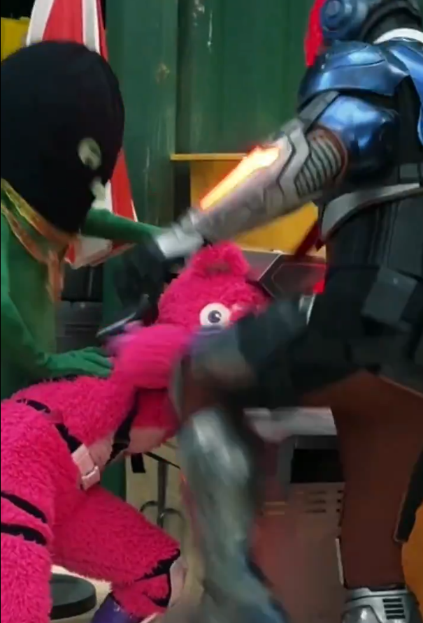 justtomoko tweet media