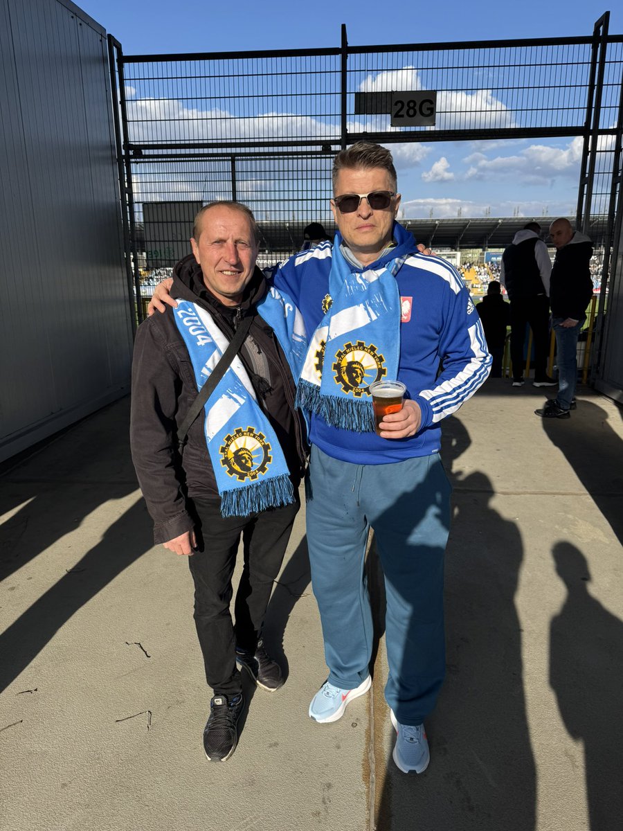 Najlepszy mecz Stali w tym sezonie.
I to z klasowym rywalem.

Skuteczność dziś zrobiła różnicę ⚽️
Brawa dla drużyny i trenerow.
Nawet boczni obrońcy dawali dzis rade.

Chyba nie mam wyjścia… zostaję w Mielcu do maja 😄