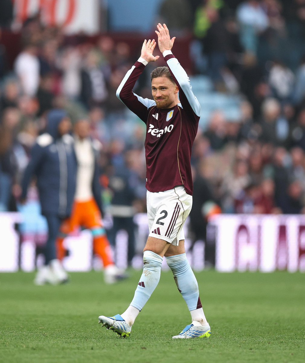 Matty Cash tweet media