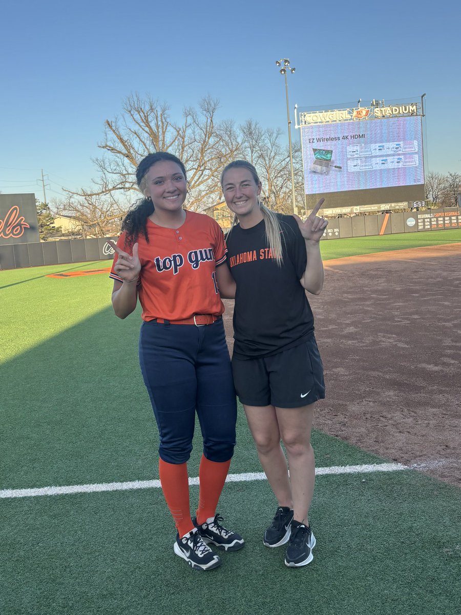 MichelleKolone's tweet photo. Grateful for the opportunity to spend the weekend watching @cowgirlsb and participating in the Elite Camp. Thank you for the invite—always love being in Cowgirl Stadium and learning from the best! @OSUcoachG @Coach_Shippy @bergy_9 @KatieNorris33 

@TGASciara @softballamerica @JasonRhea1 @prepsoftball @KaylaLombardo11
@SoftbalAmerica @get2collegAth @SBRRetweets
@gatorjack72 @ihartfastpitch
@legacylegendsS1 @fastpitchwatch
@TOP_D1RECRUITS @Day1toD1
@CoastRecruits @Sports_Recruits @prepsoftball
@fastpitchpower @extrainningSB @VYPEOK
@LineDsoftball @los_stuff
@boostsoftball @recruitUok