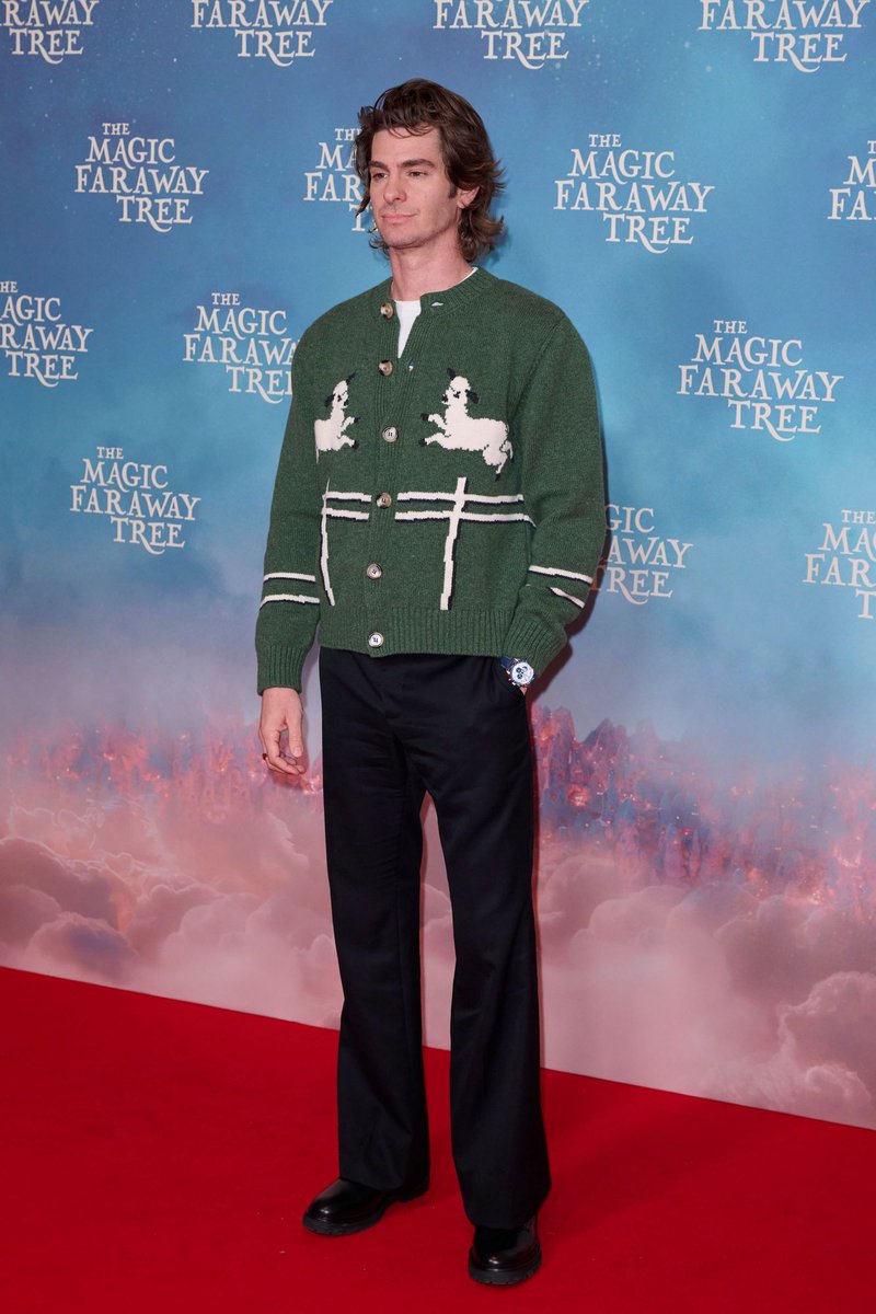 Andrew Garfield Central tweet media