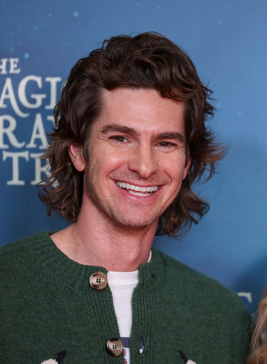 Andrew Garfield Central tweet media
