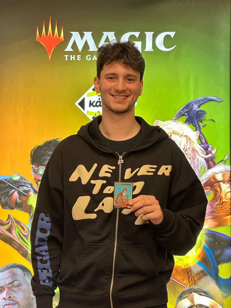 Zlatan1044 tweet media