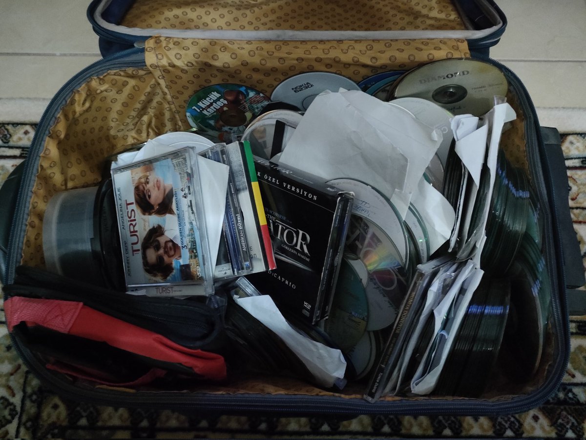 Yruna𒉭 🦇 tweet media