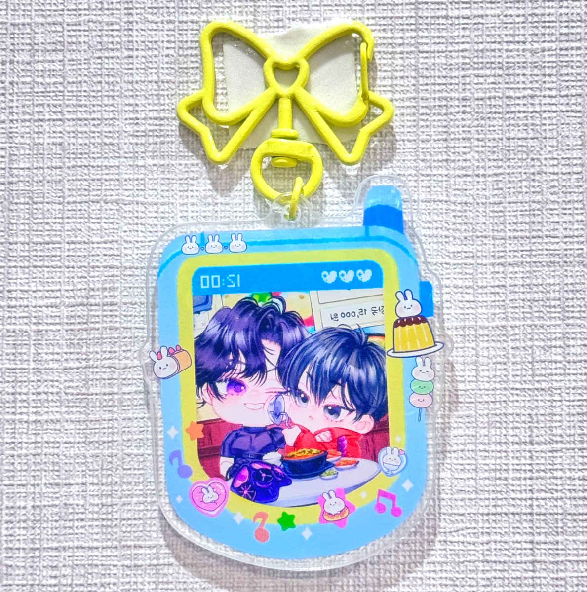 ✨🍲Give Away🎭✨
งานหนังสือรอบนี้หนุนมีกิ้บอะเวไปแจกเหมือนเดิมเนยค่ะ ก็คือ พี่กระบวย กับแปลเกาหลีเรื่องใหม่แกะกล่องของหงหง ‘ถ้าไม่อยากตายก็ต้องกลายเป็นตัวเอก’ aka น้องตัวเอกที่หนุนเป็นบก.นั่นเอง😽 (พี่กระบวยเป็นพกจสุดคิ้ว ส่วนน้องตัวเอกเป็นการ์ดใสแจ้มอ้วมทำร่วมกับคุณนักแปล