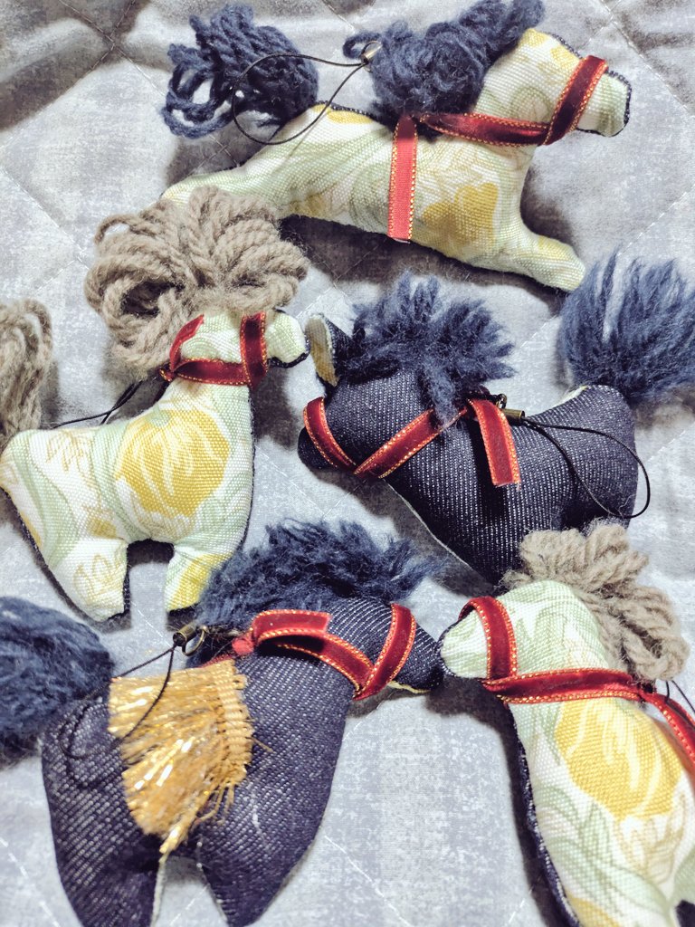 yuauoazzurro's tweet image. #まるデザ #Azzurro. #K26 #お疲れさまです #カエル 
わ〜✨ブース番号来た〜✨(&amp;gt;ω&amp;lt;)♪
スタッフの皆様、お疲れ様です!
Azzurro.+Dragonfactory
K-26
にてお待ちしております✨(&amp;gt;ω&amp;lt;)✨
まわりの方々、よろしくお願い致しますm(_ _)m✨✨✨