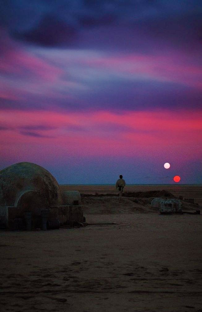 Darth Thunder ⚡ tweet media