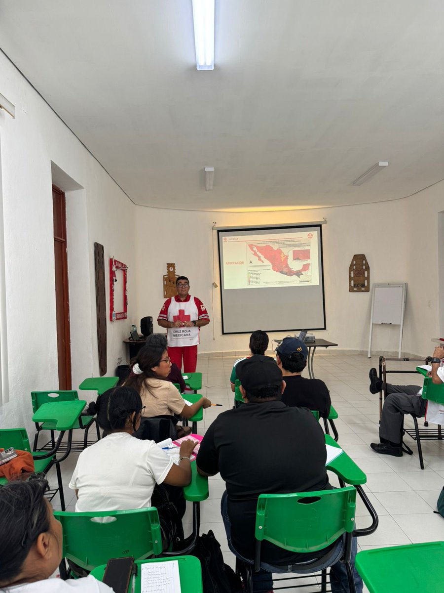 Cruz Roja Yucatán tweet media