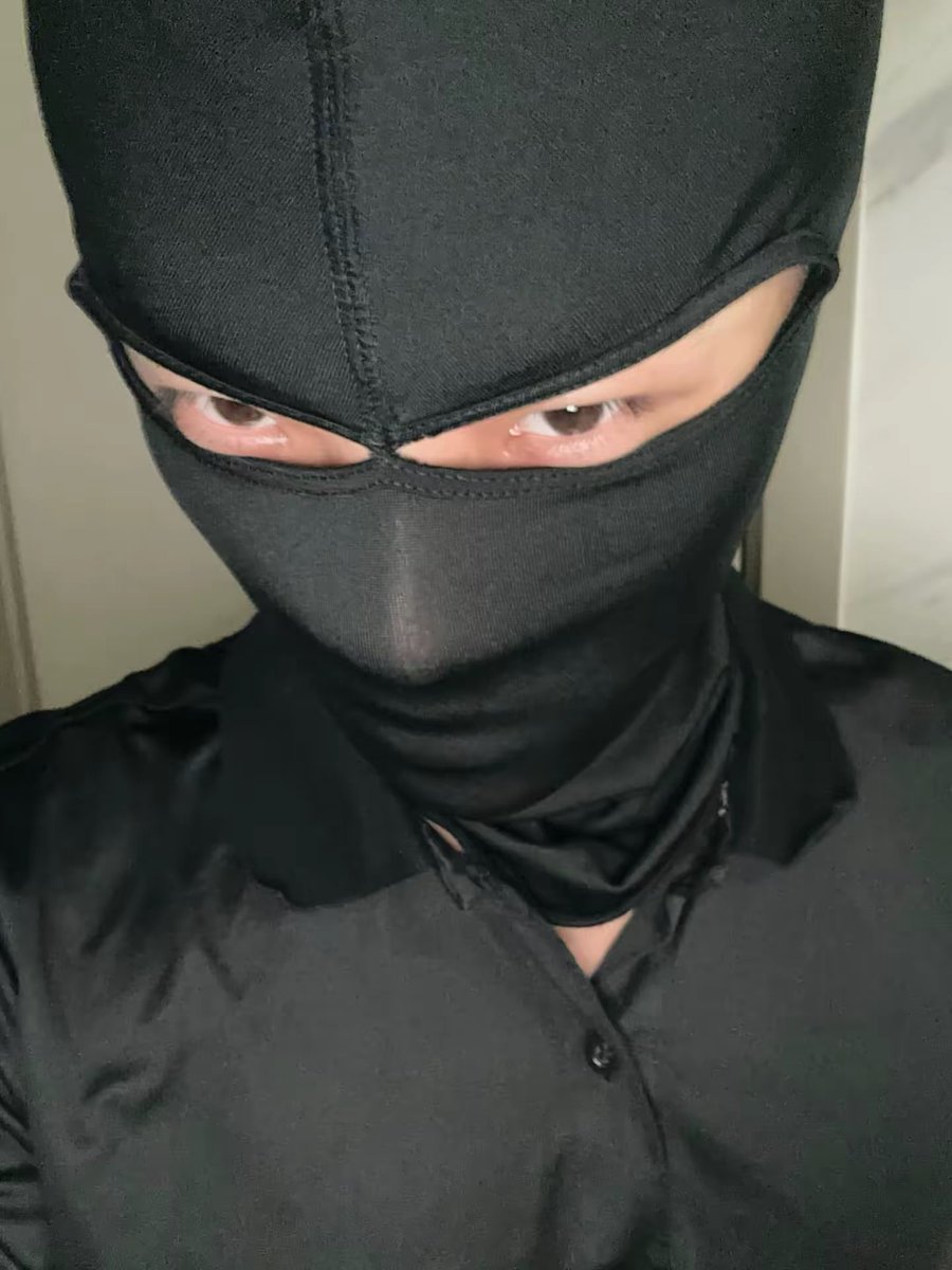 BbkHitman31035's tweet photo. ready 
#masked #balaclava #殺手 https://t.co/317F5mCAWc