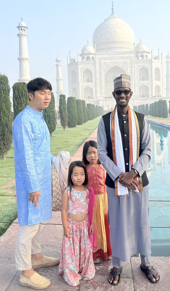 Dan_fulllo's tweet photo. Eid Mubarak ￼🕌🇮🇳 https://t.co/6qkTOHf4Oc