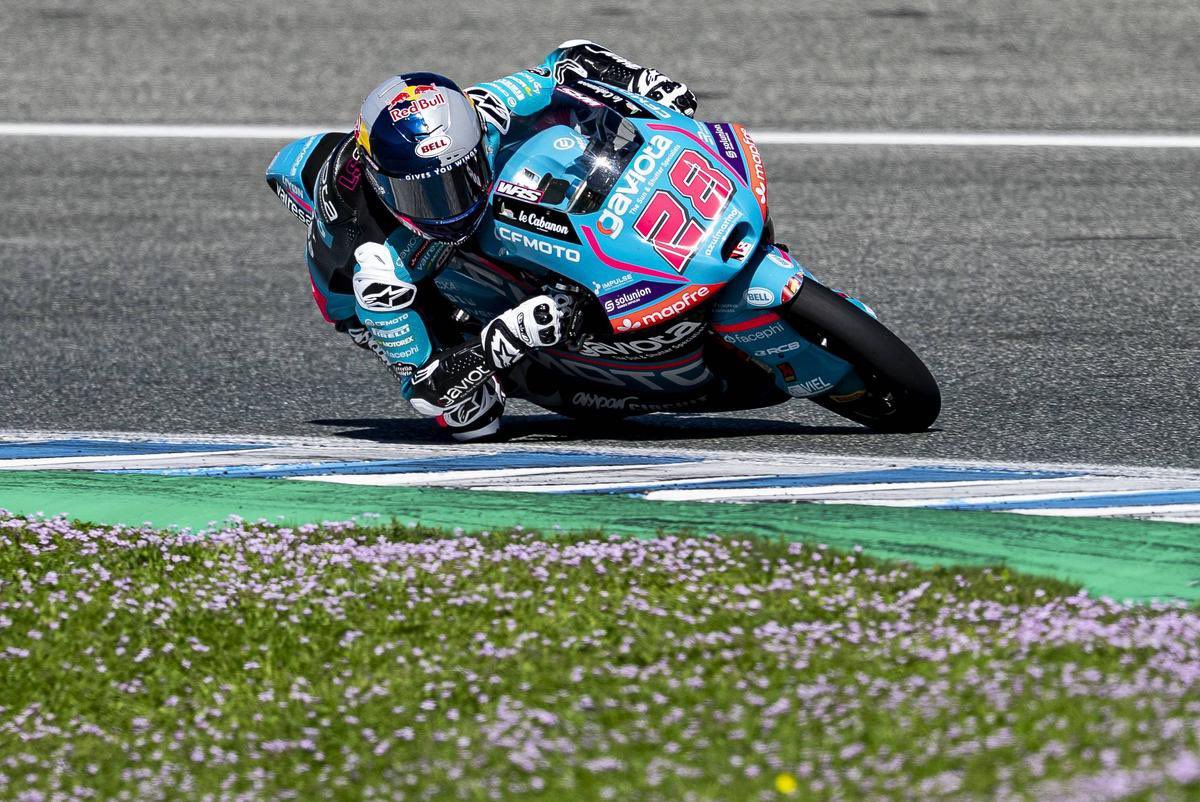 El murciano Máximo Quiles, conquista el Gran Premio de Brasil en el Circuito Ayrton Senna y se sitúa líder de Moto3. 

Talento, esfuerzo y futuro. 

¡Enhorabuena! 👏🏻💪