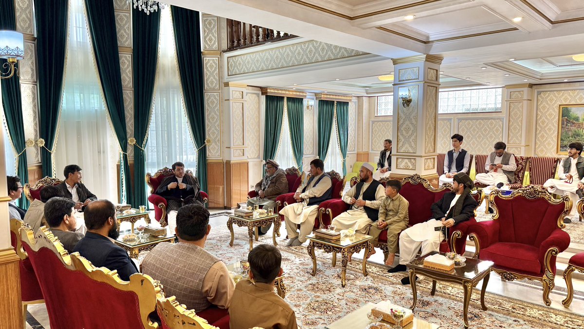 _nation_party's tweet photo. (۴۹)

به مناسبت عید سعید فطر؛ دیدار و عید مبارکی با اقشار مختلف مردم شریف، مومن و عزتمند کابل

کابل - ۲ حمل ۱۴۰۵ https://t.co/pyHDZOpw88