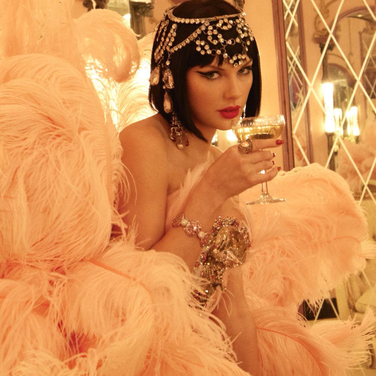 The Taylor Swift Updates tweet media