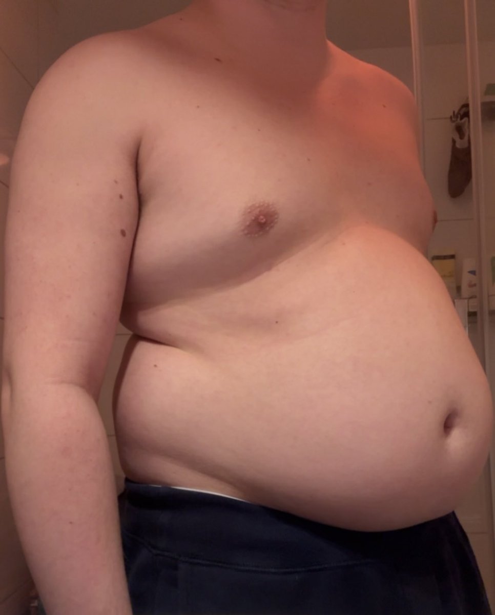 gainerfatboy69 tweet media