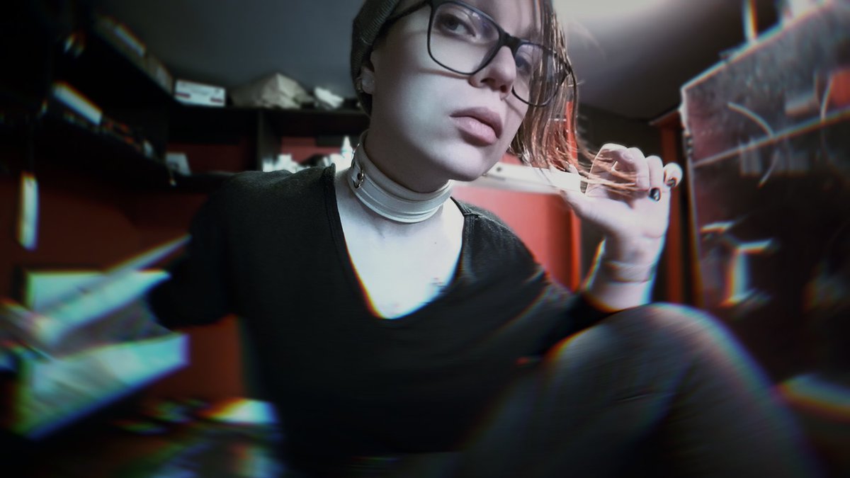zerrtika's tweet photo. Got that precious gift today, soo coomfy🤤🤤😈

#trans #onlyfans #collar https://t.co/Bmm77WYjjm
