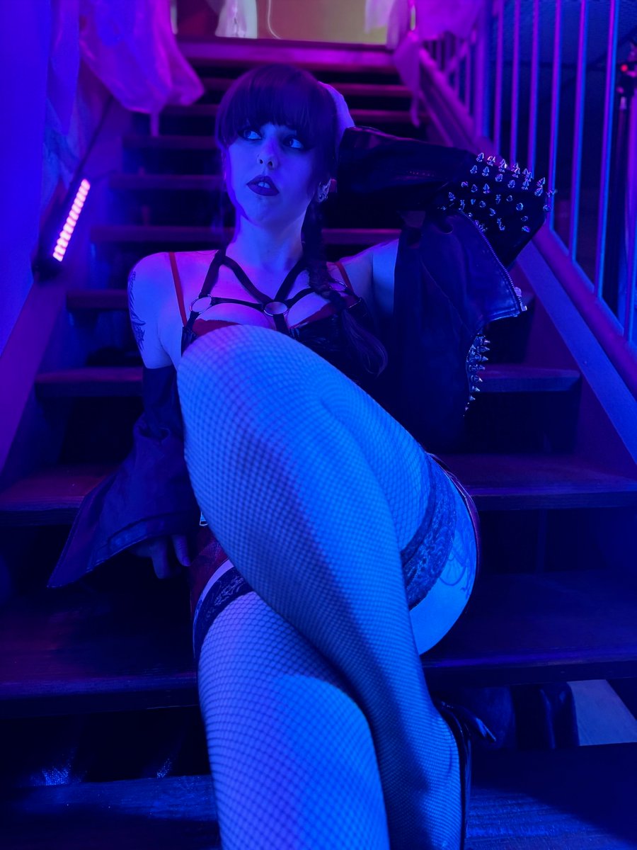 Lady_Phantomhive tweet media