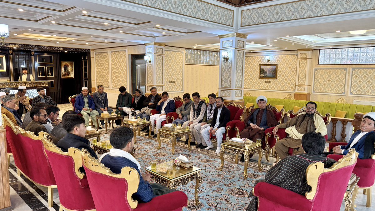 _nation_party's tweet photo. (۵۰)

به مناسبت عید سعید فطر؛ دیدار و عید مبارکی با اقشار مختلف مردم شریف، مومن و عزتمند کابل

کابل - ۲ حمل ۱۴۰۵ https://t.co/2Uq4wrH7fa
