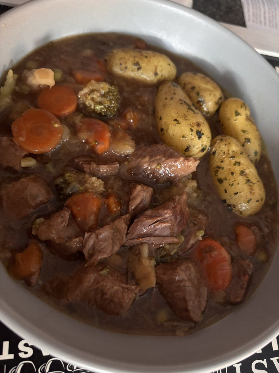 Elaine McGuire tweet media