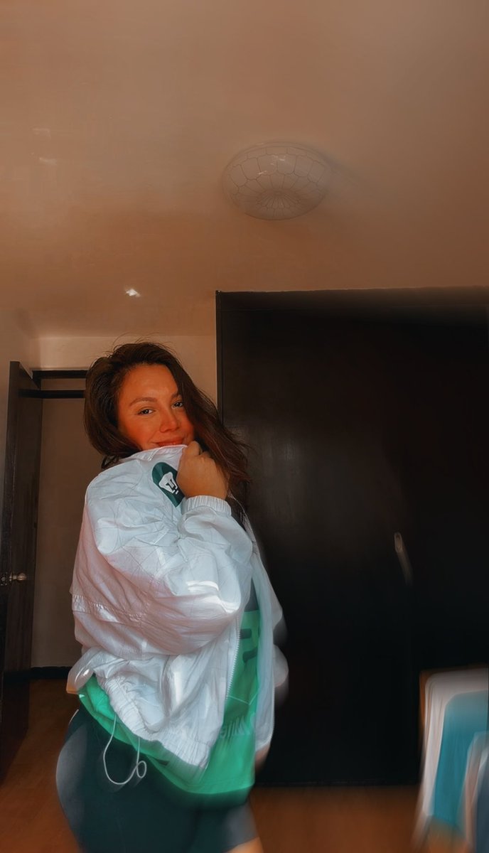 Adri 🌊 tweet media