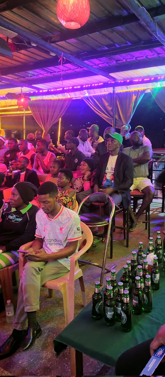 87.9 Akaboozi Fm tweet media