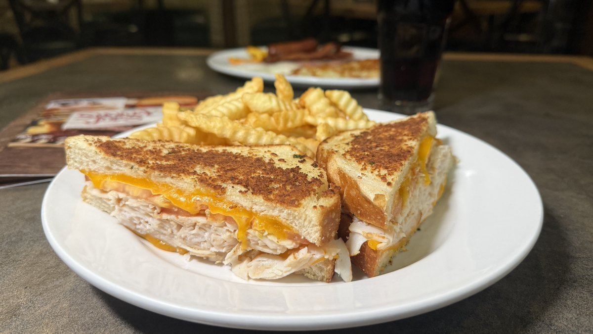 Sam's Town Las Vegas tweet media