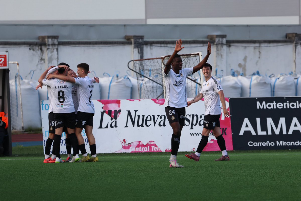 CD Covadonga tweet media