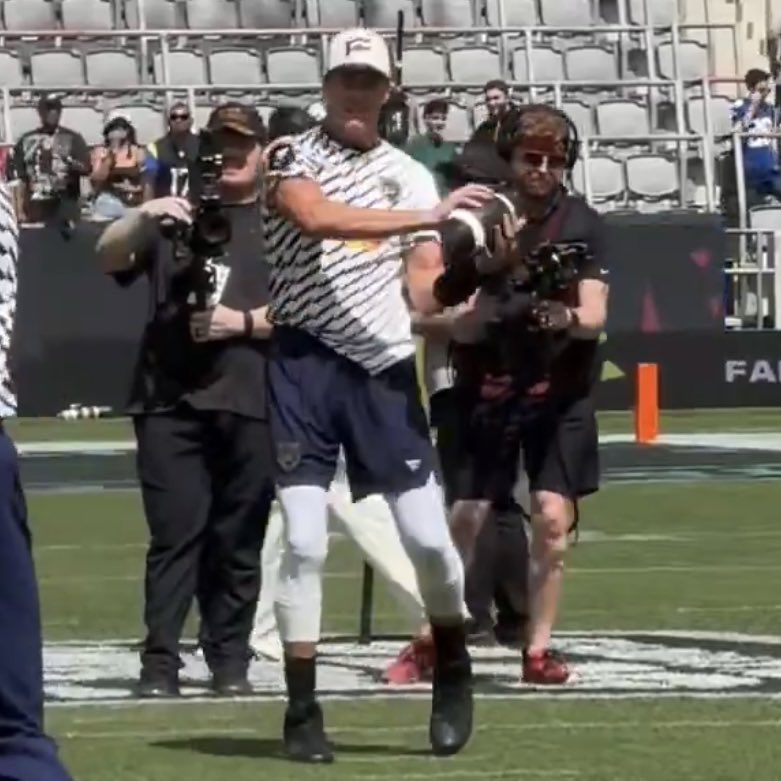 LordOfIndiana's tweet photo. Jalen Hurts hit your target right in the chest challenge = impossible 😭

Brady had to move for every ball… https://t.co/eMYI7V1vyI