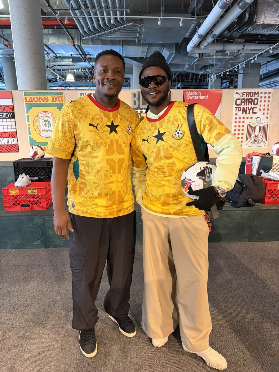 👑Ekow 👑 tweet media