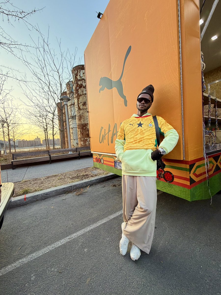 👑Ekow 👑 tweet media