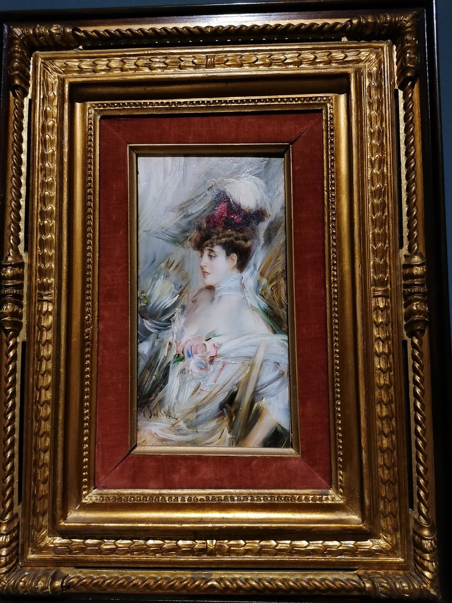 Codice Q tweet media