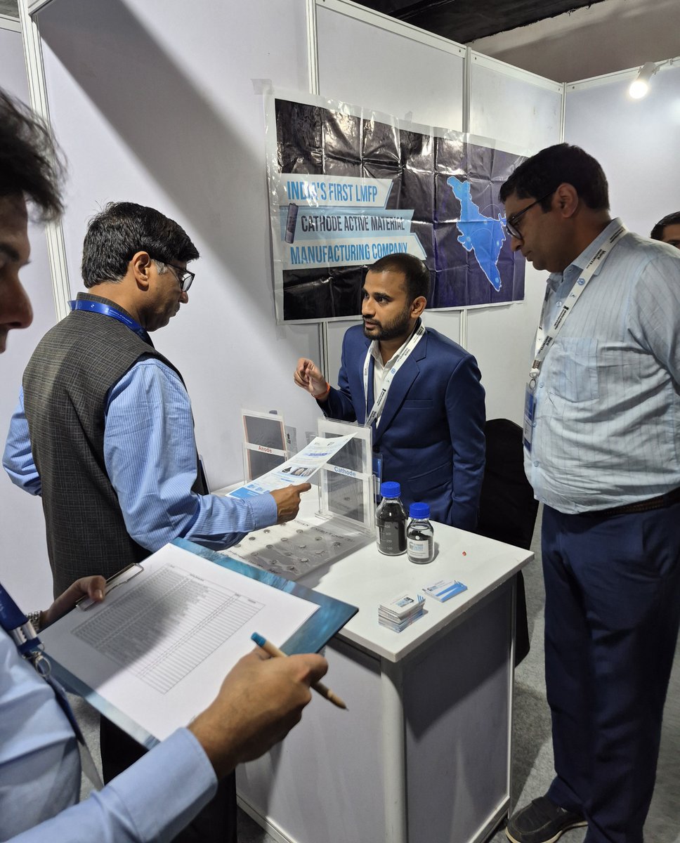 FeynmanEnergy's tweet photo. @FeynmanEnergy proudly showcased India’s first LMFP cathode manufacturing technology at the DeepTech Pre-Summit – @BharatInnov2026 at @iitbombay. We thank the @EduMinOfIndia for such a powerful platform for deep-tech innovation #BharatInnovates2026  #StartupIndia @dpradhanbjp https://t.co/V1osYNtemx