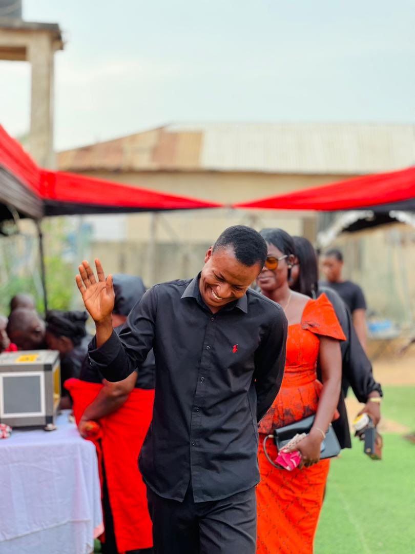 AgudieMartess's tweet image. Priscary da moase oooo
The love you guys are showing her is really mad wow
#perfectmatch
#priscary