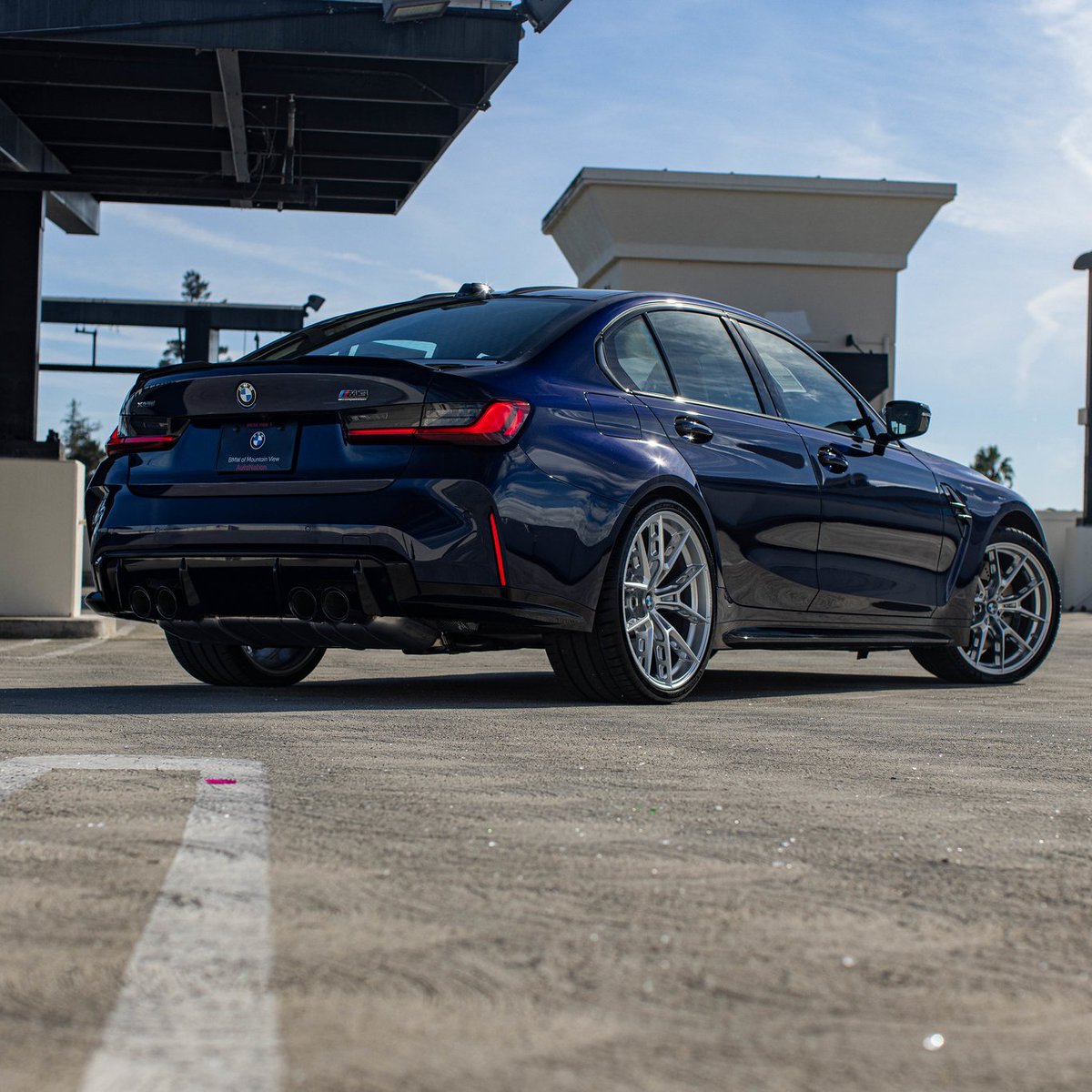 autochat360's tweet photo. M3 Competition xDrive in Tanzanite Blue🔥 https://t.co/6uPfpxetIP
