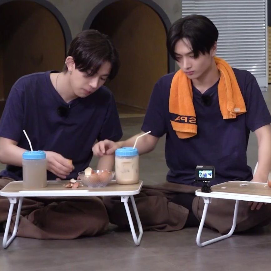 h ౨ৎ tweet media