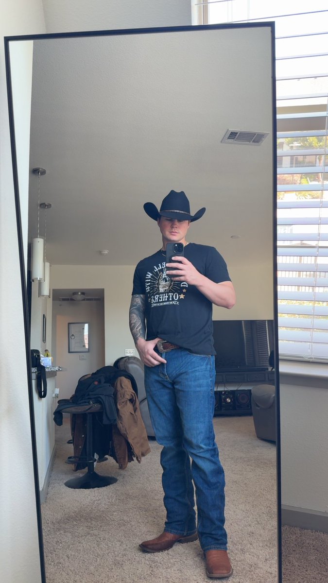 Colton Johnson tweet media