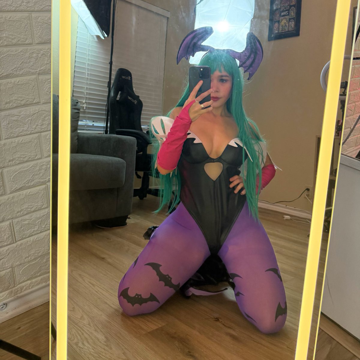 caroangulito tweet media