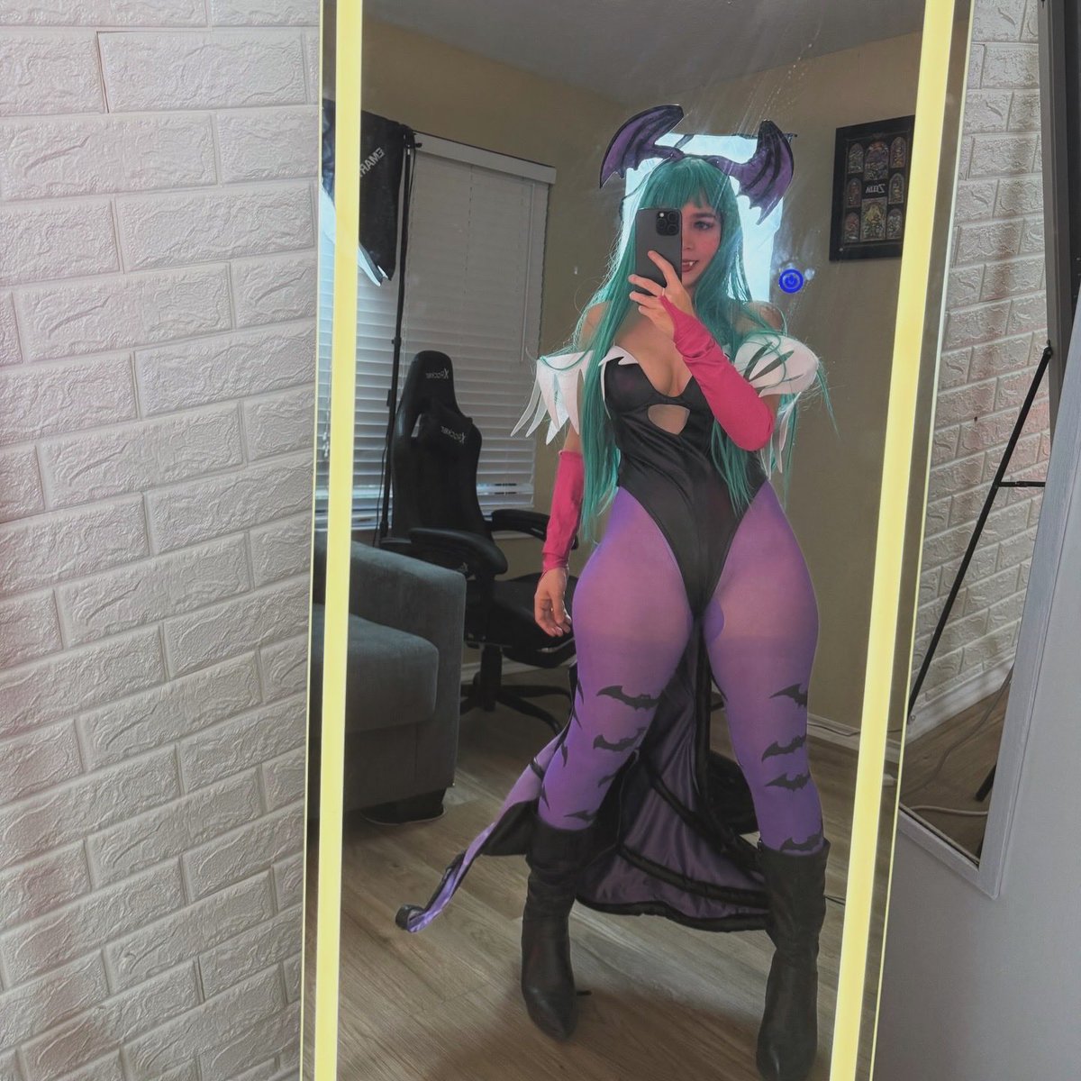 caroangulito tweet media