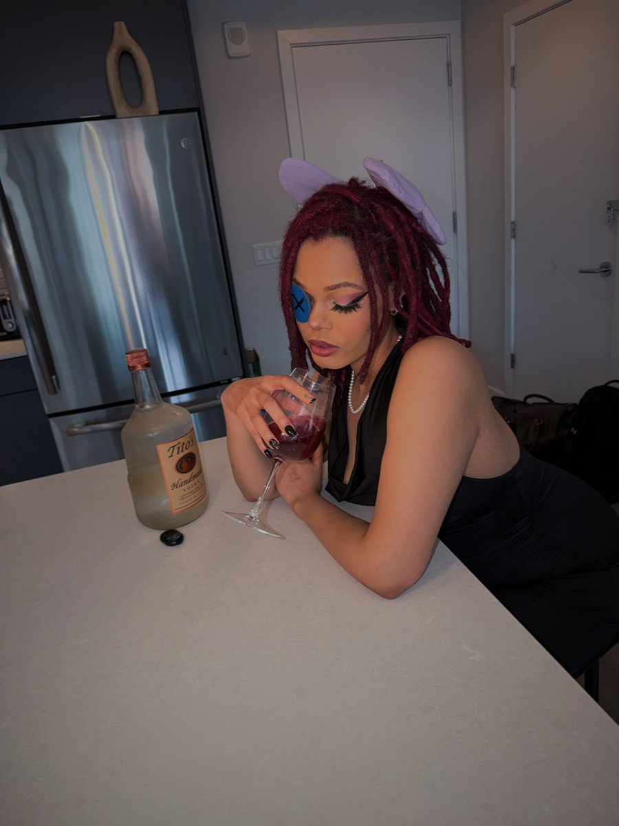 summer ᡣ𐭩ྀིྀི₊ ⊹ tweet media