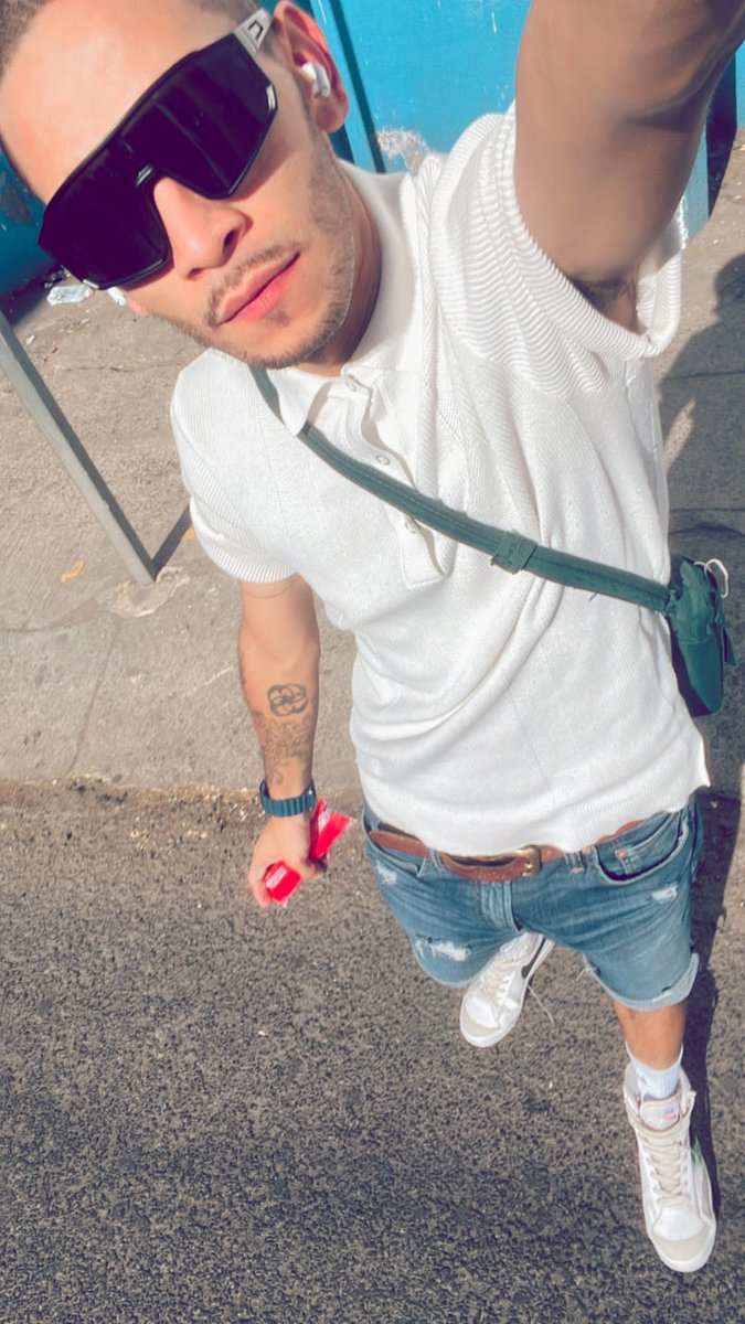 R I C H M A N tweet media