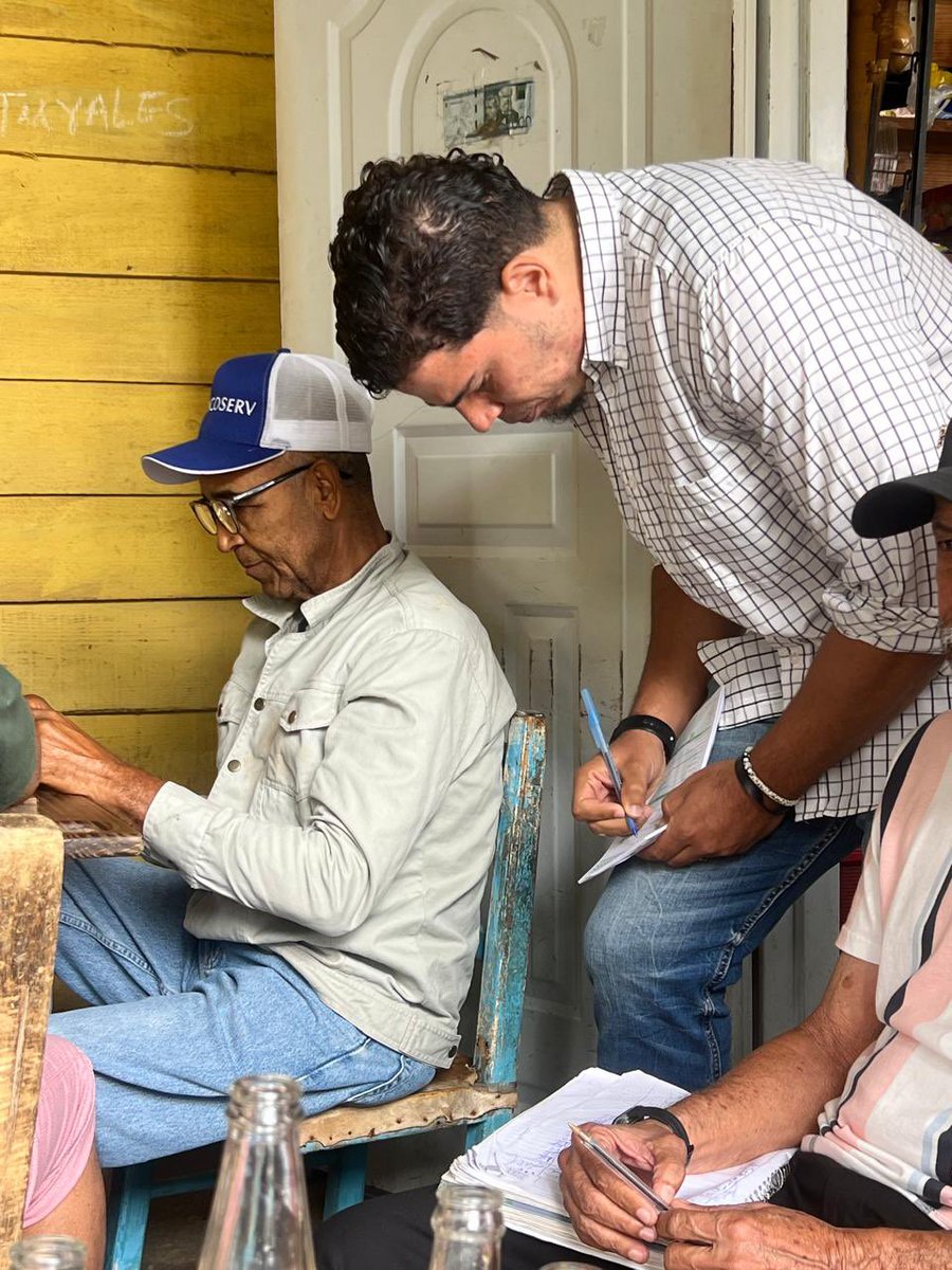 FPcomunica's tweet photo. #FPComunica | #FPCrece ⬇️

Parte de la #JornadaFP realizada en las
provincia s Santiago Rodriguez. Sabaneta y Monción.

#SeguimosCreciendo en la #FuerzaDelPueblo https://t.co/x0CbwU2SZw