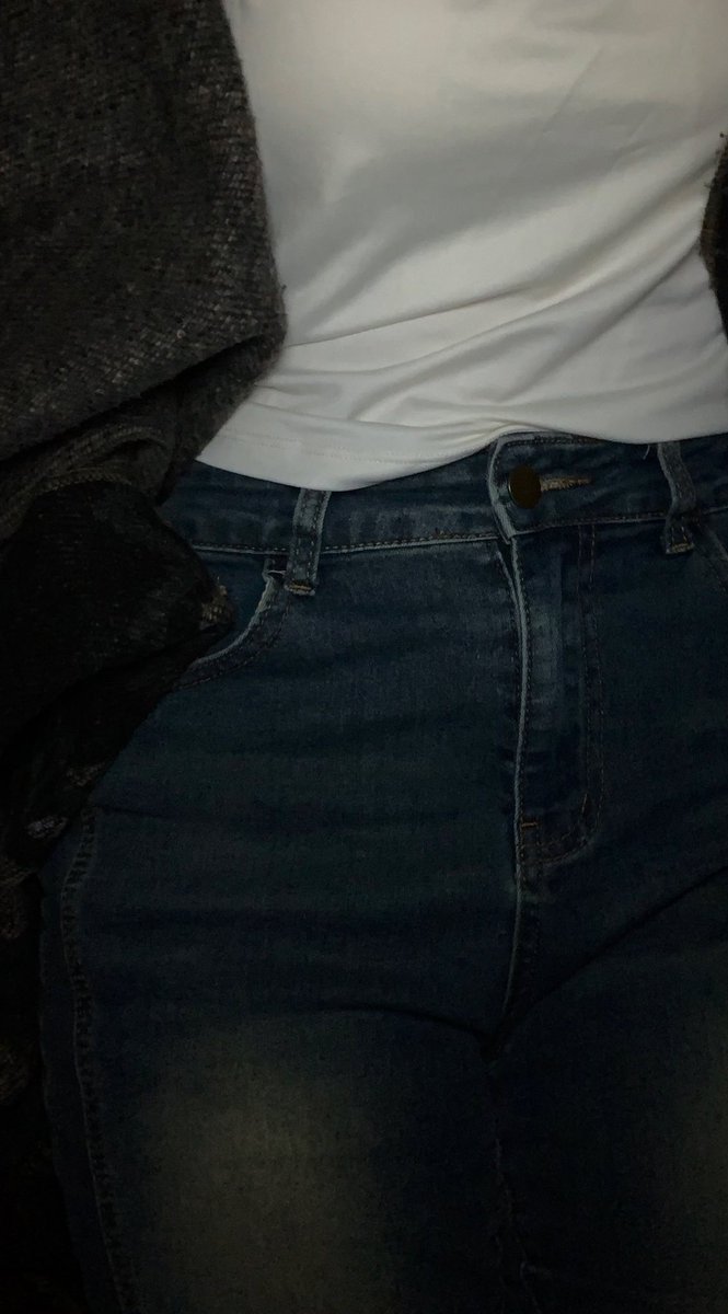 لانا tweet media