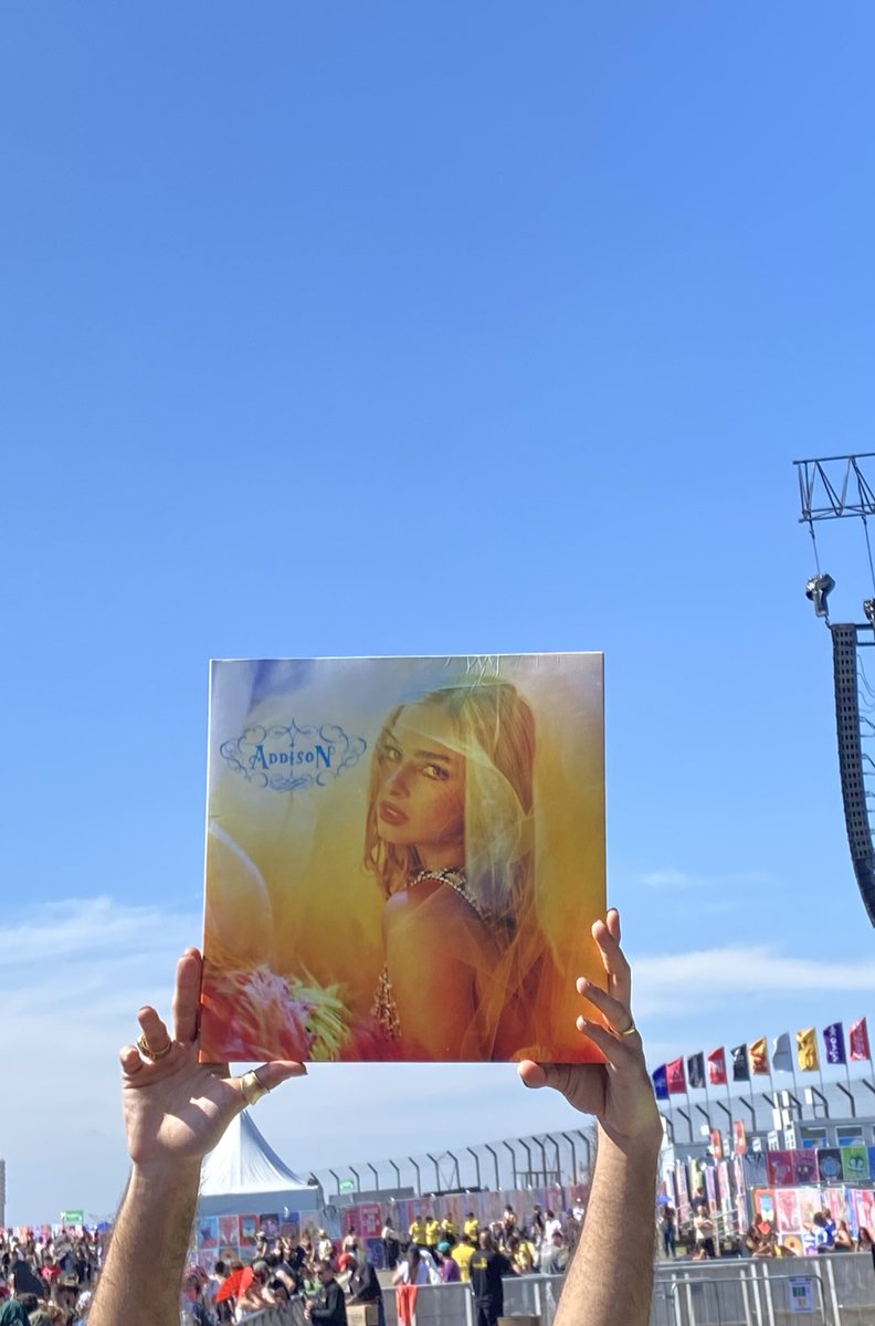 Info Addison Rae tweet media