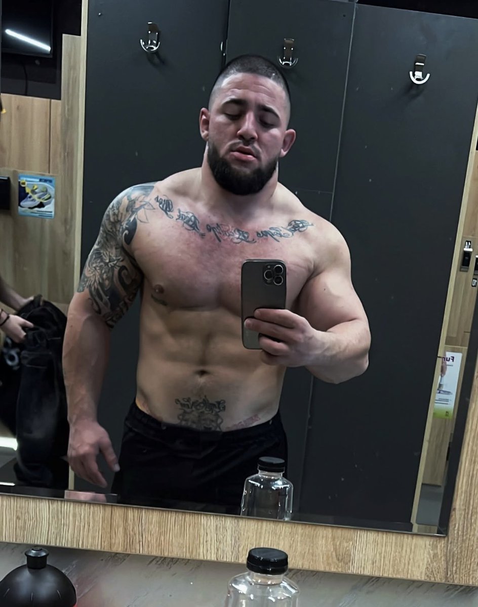 bgmenonly tweet media