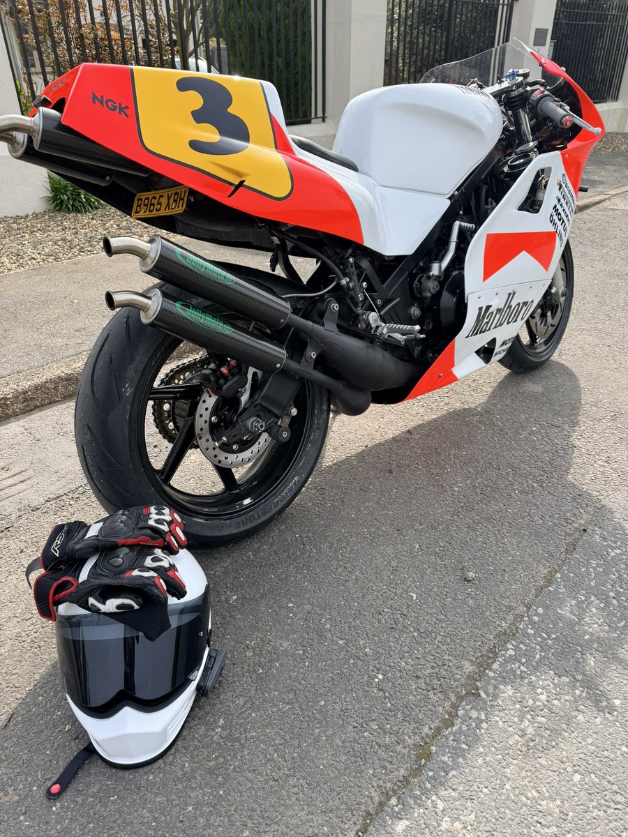 THE BILTON BULLET tweet media