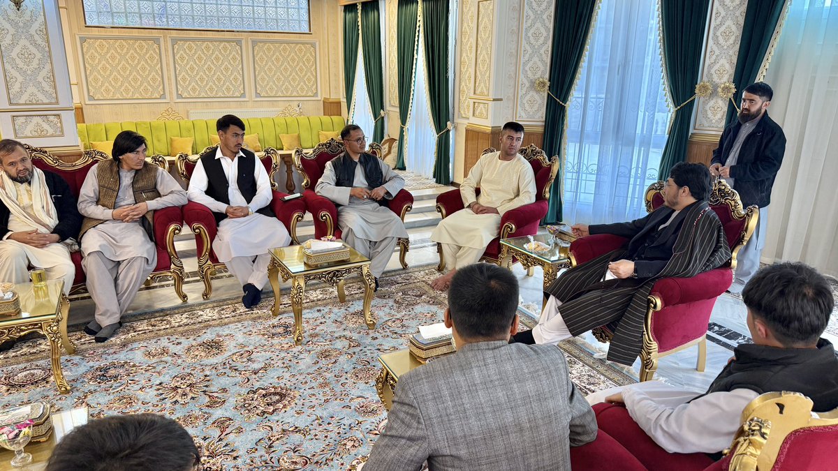 _nation_party's tweet photo. (۵۸)

به مناسبت عید سعید فطر؛ دیدار و عید مبارکی با اقشار مختلف مردم شریف، مومن و عزتمند کابل

کابل - ۲ حمل ۱۴۰۵ https://t.co/4C0CZeKlGI