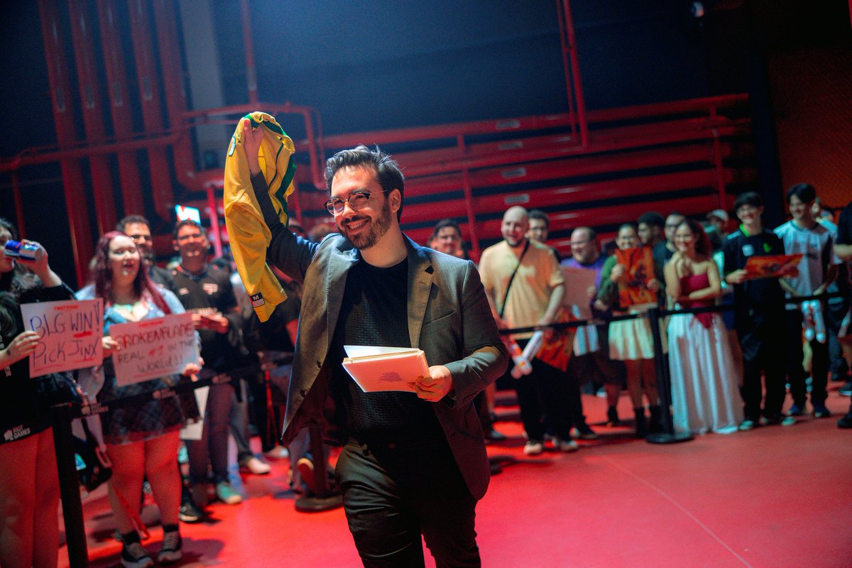 G2 Rodrigo tweet media