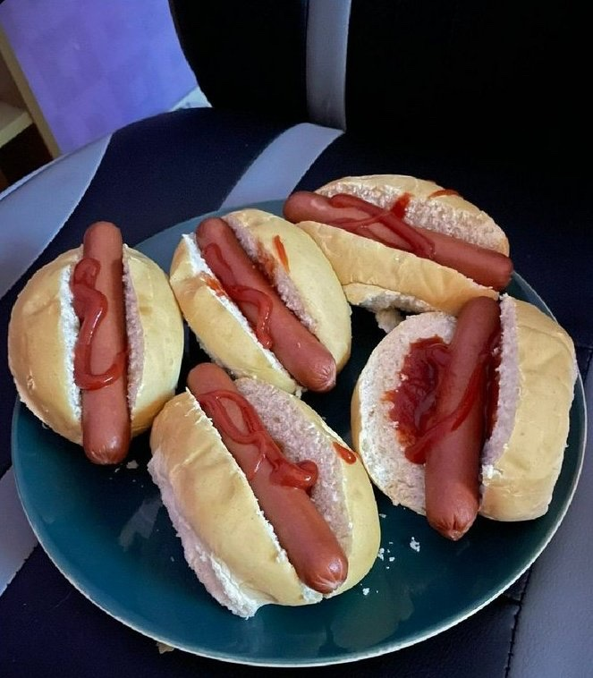 Katsuki Bakugo. tweet media