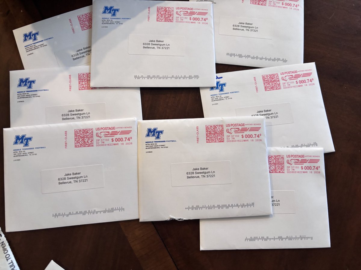 Jake Baker 6’6 285 tweet media