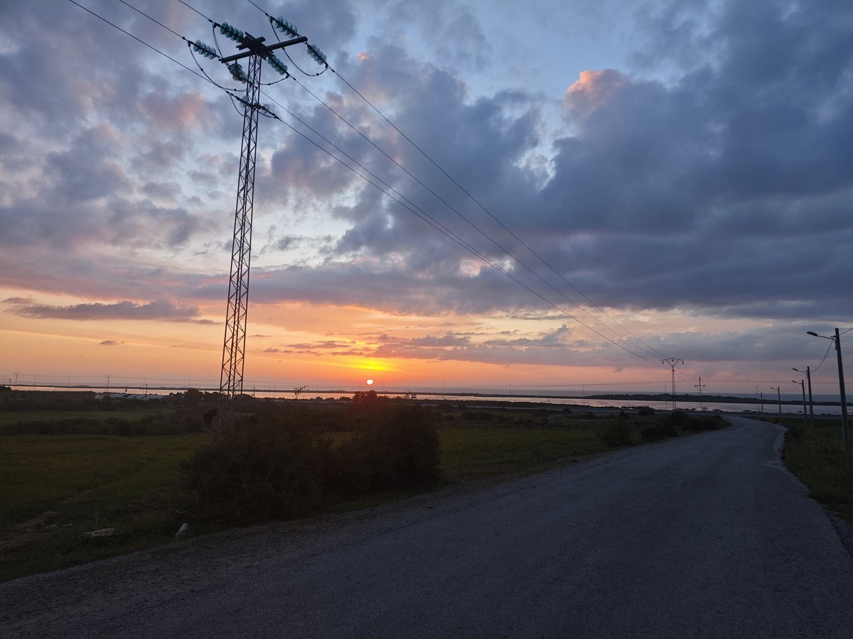 Dusk Lens tweet media